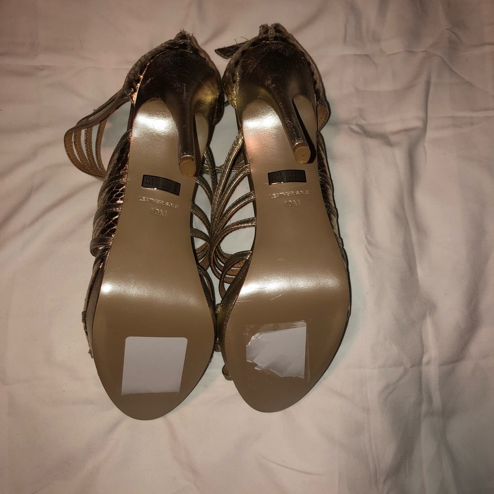 NWOT 4” Badgley Mischka Gold strappy heels - Picture 3 of 7